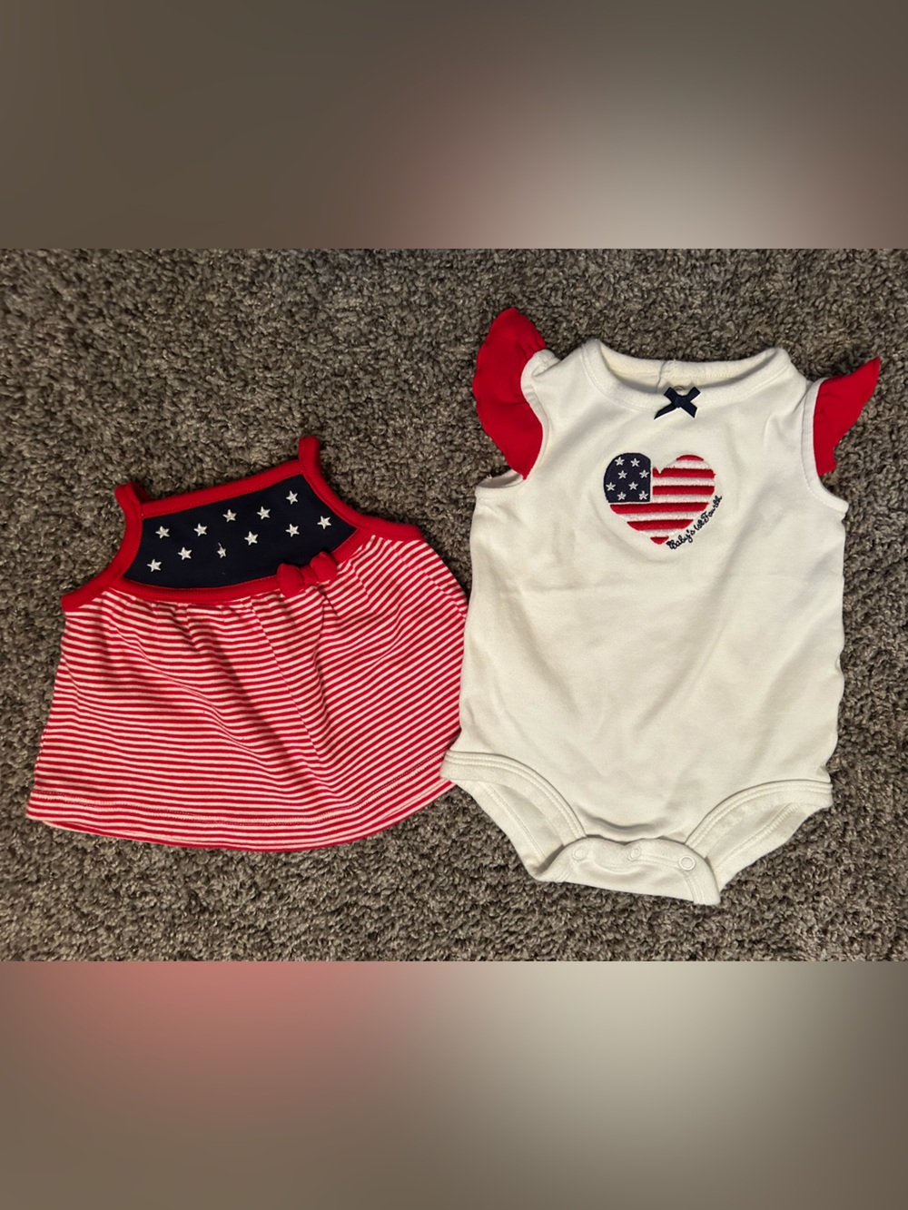 Baby Girls' Red & White Stars Hearts Bodysuit and Shirt